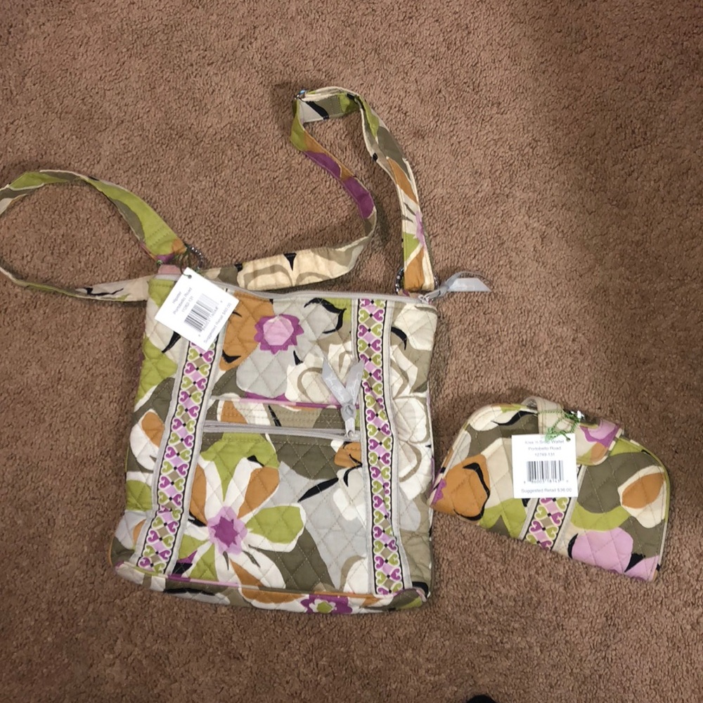 Vera Bradley hipster with kiss ‘n snap wallet